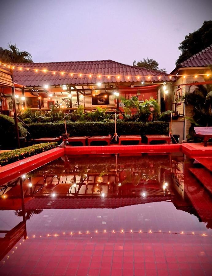 Red Moon Hideaway Otel Koh Chang Dış mekan fotoğraf