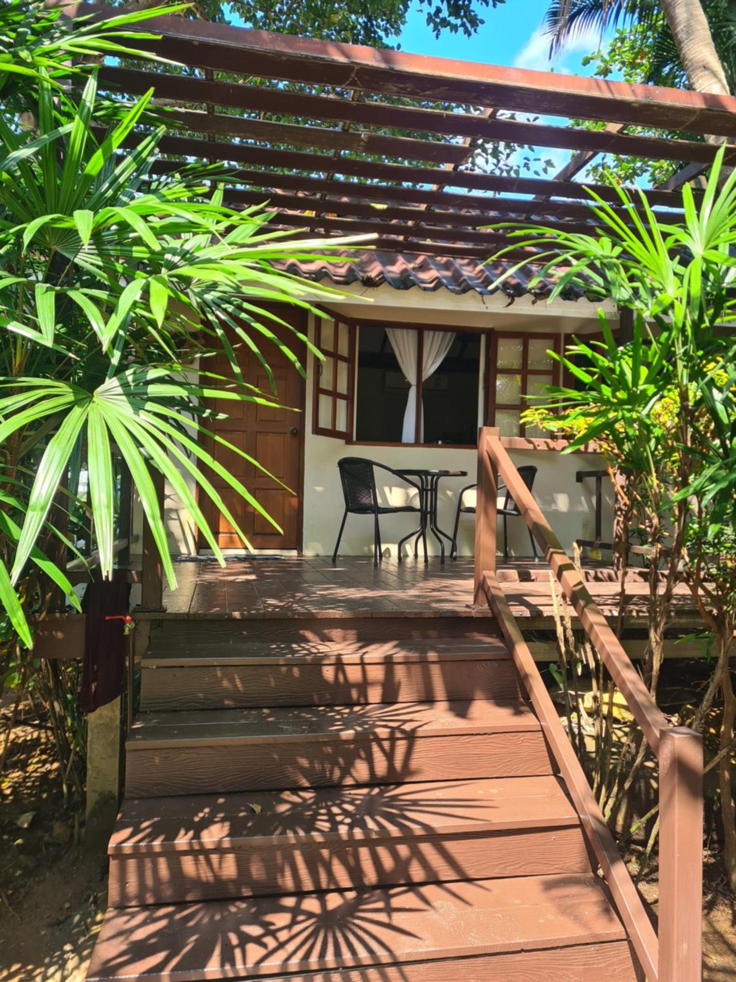 Red Moon Hideaway Otel Koh Chang Dış mekan fotoğraf