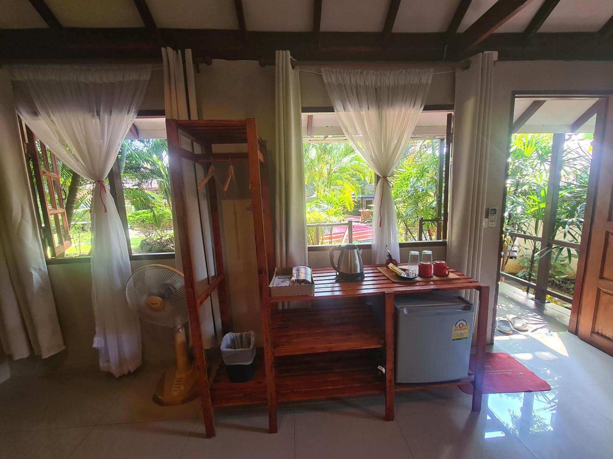 Red Moon Hideaway Otel Koh Chang Dış mekan fotoğraf