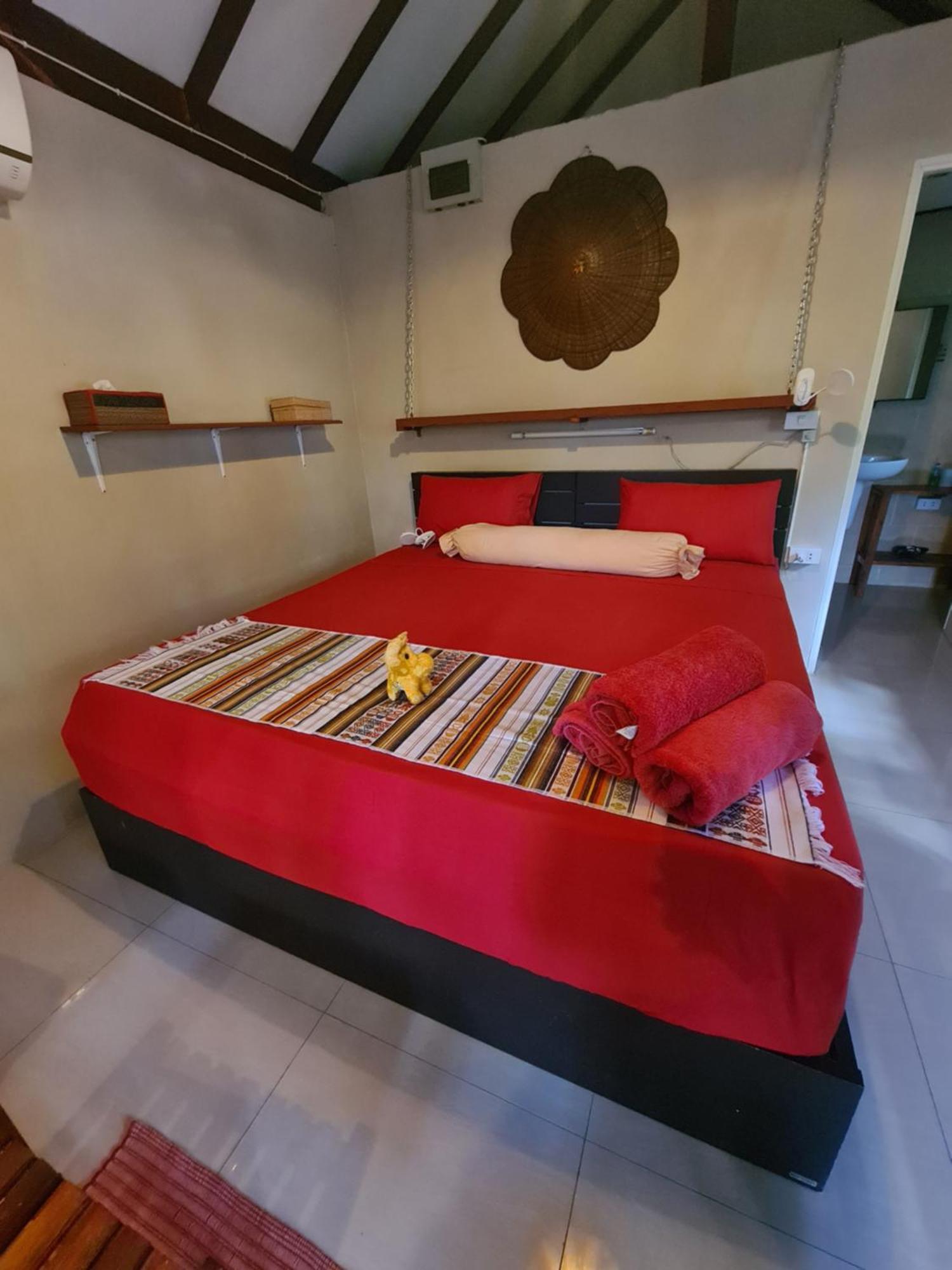 Red Moon Hideaway Otel Koh Chang Dış mekan fotoğraf